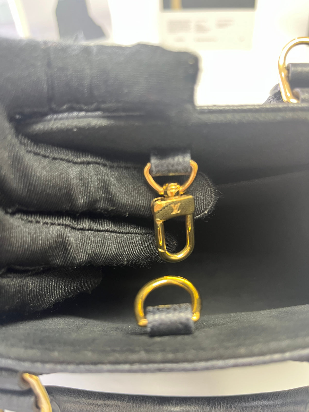 LOUIS VUITTON Onthego BB Black Monogram Empreinte Leather