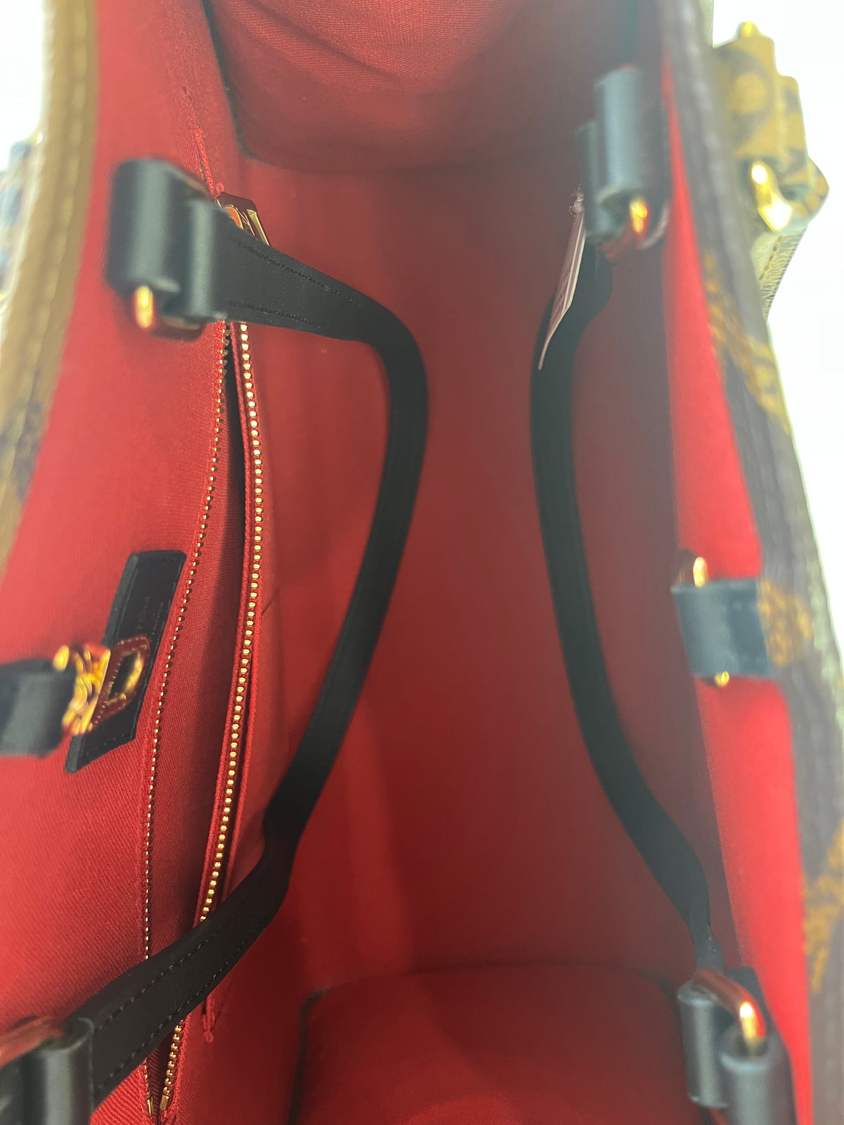Louis Vuitton OnTheGo MM Tote Bag