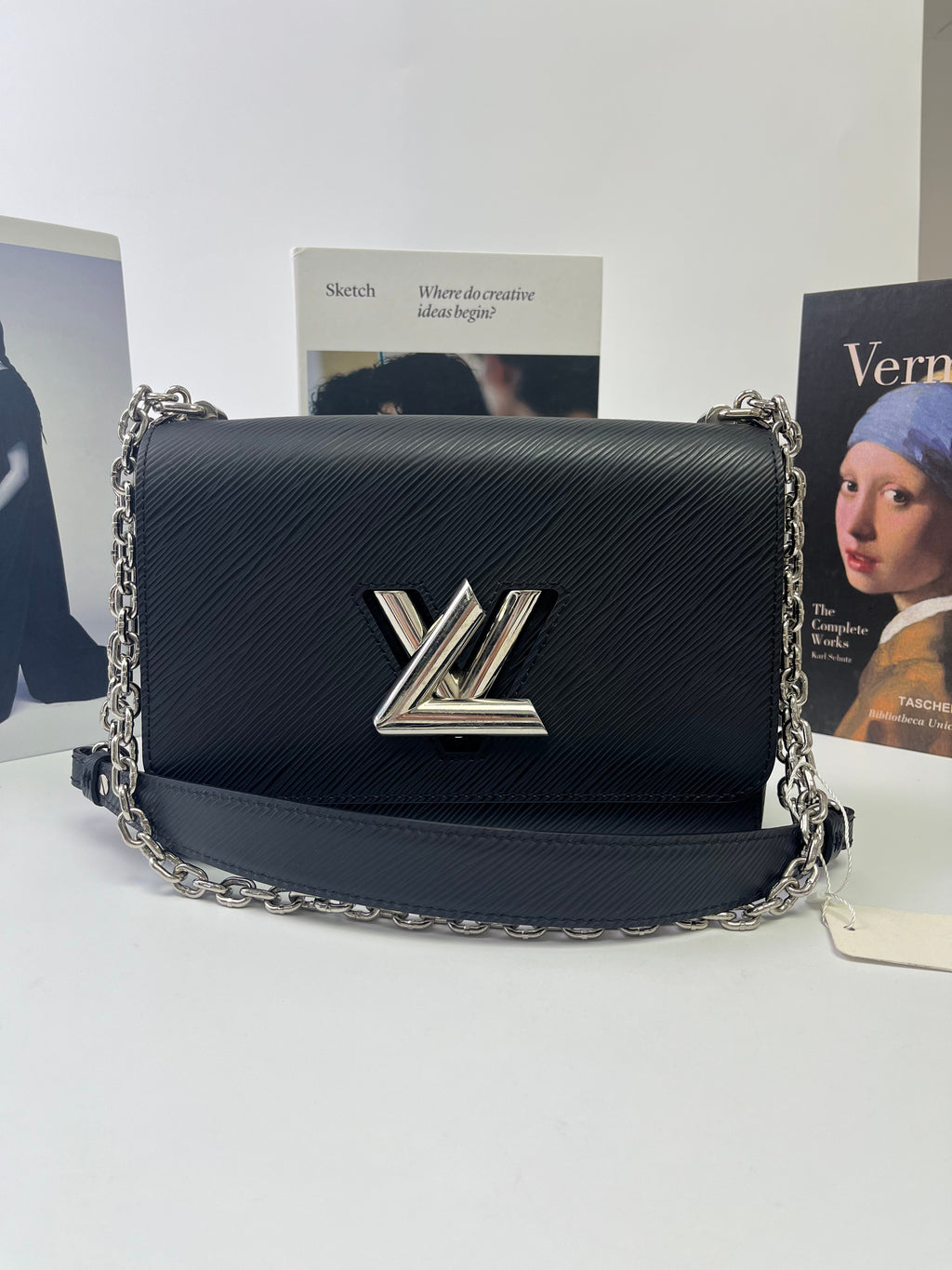 Louis Vuitton Twist MM in Black Epi Leather with Silver Hardware
