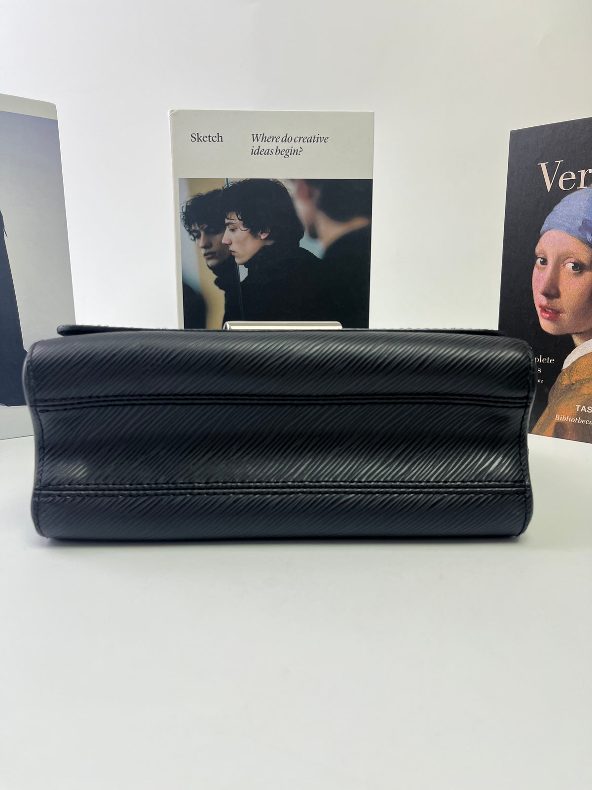 Louis Vuitton Twist MM in Black Epi Leather with Silver Hardware