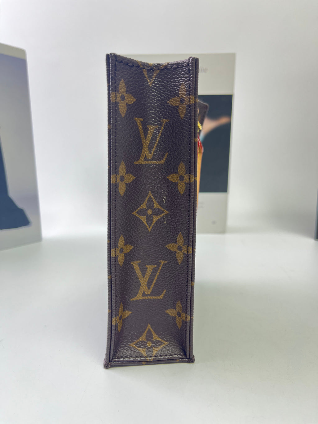 Louis Vuitton Petit Sac Plat