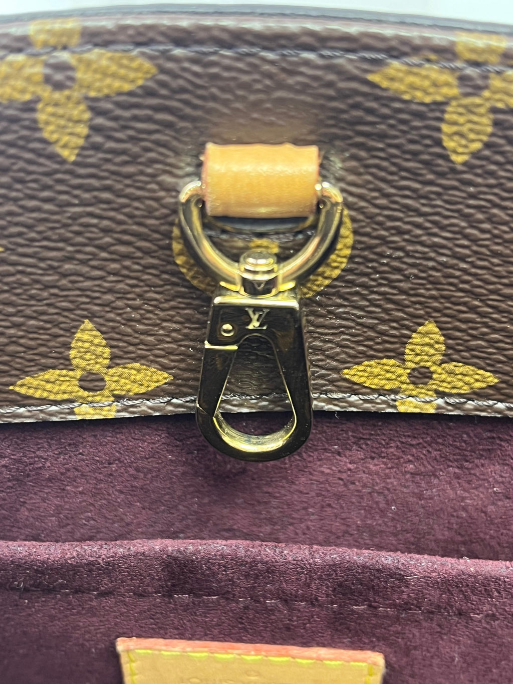 Louis Vuitton Montaigne BB