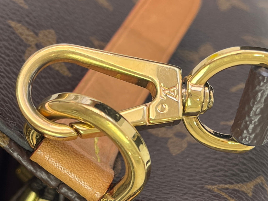 Louis Vuitton Montaigne BB