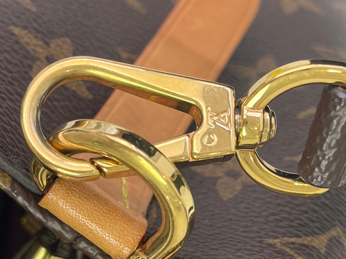 Louis Vuitton Montaigne BB