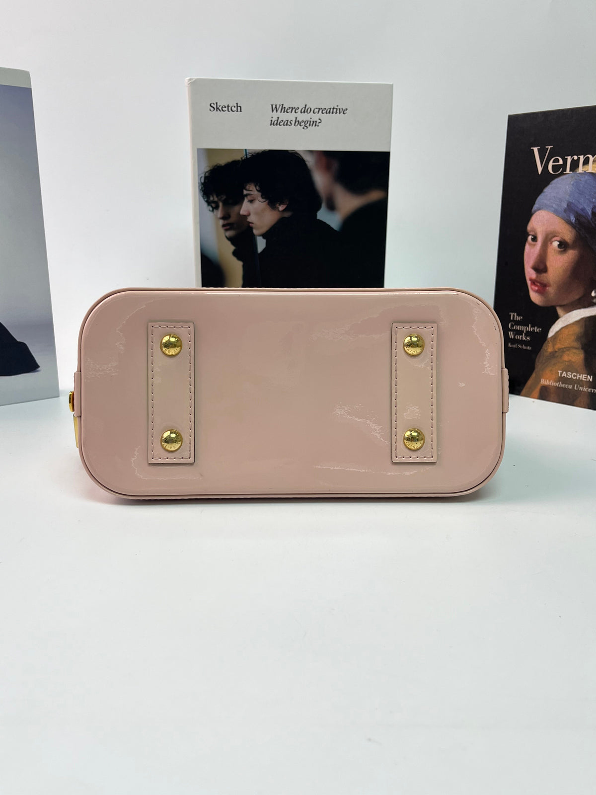 Louis Vuitton Alma BB Vernis Rose Ballerine