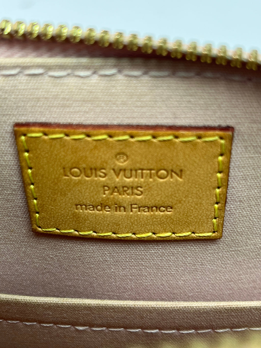 Louis Vuitton Alma BB Vernis Rose Ballerine