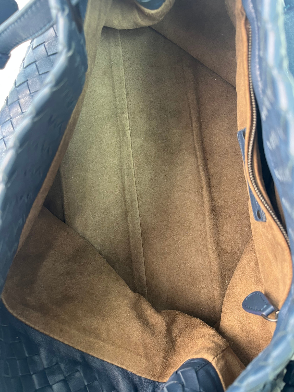 Blue Intrecciato Woven Nappa Leather Seamless Garda Tote Bag