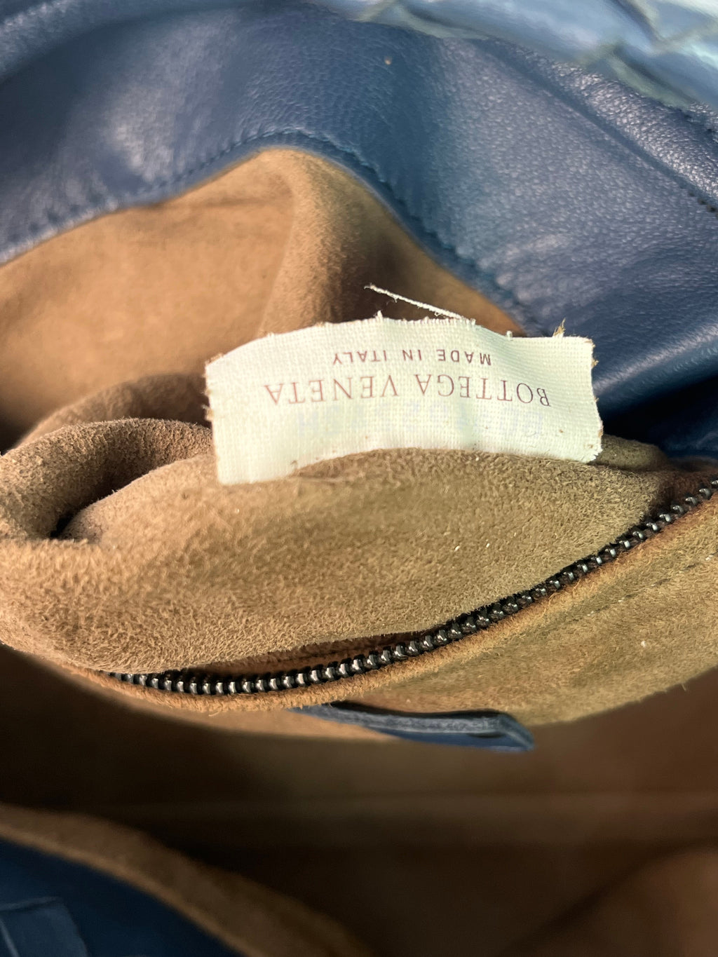 Blue Intrecciato Woven Nappa Leather Seamless Garda Tote Bag