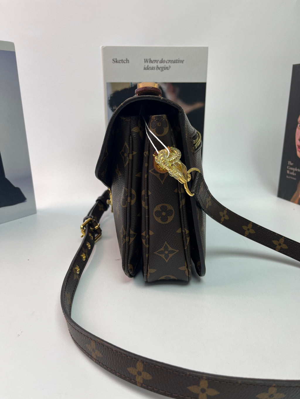 Louis Vuitton Pochette Métis Monogram