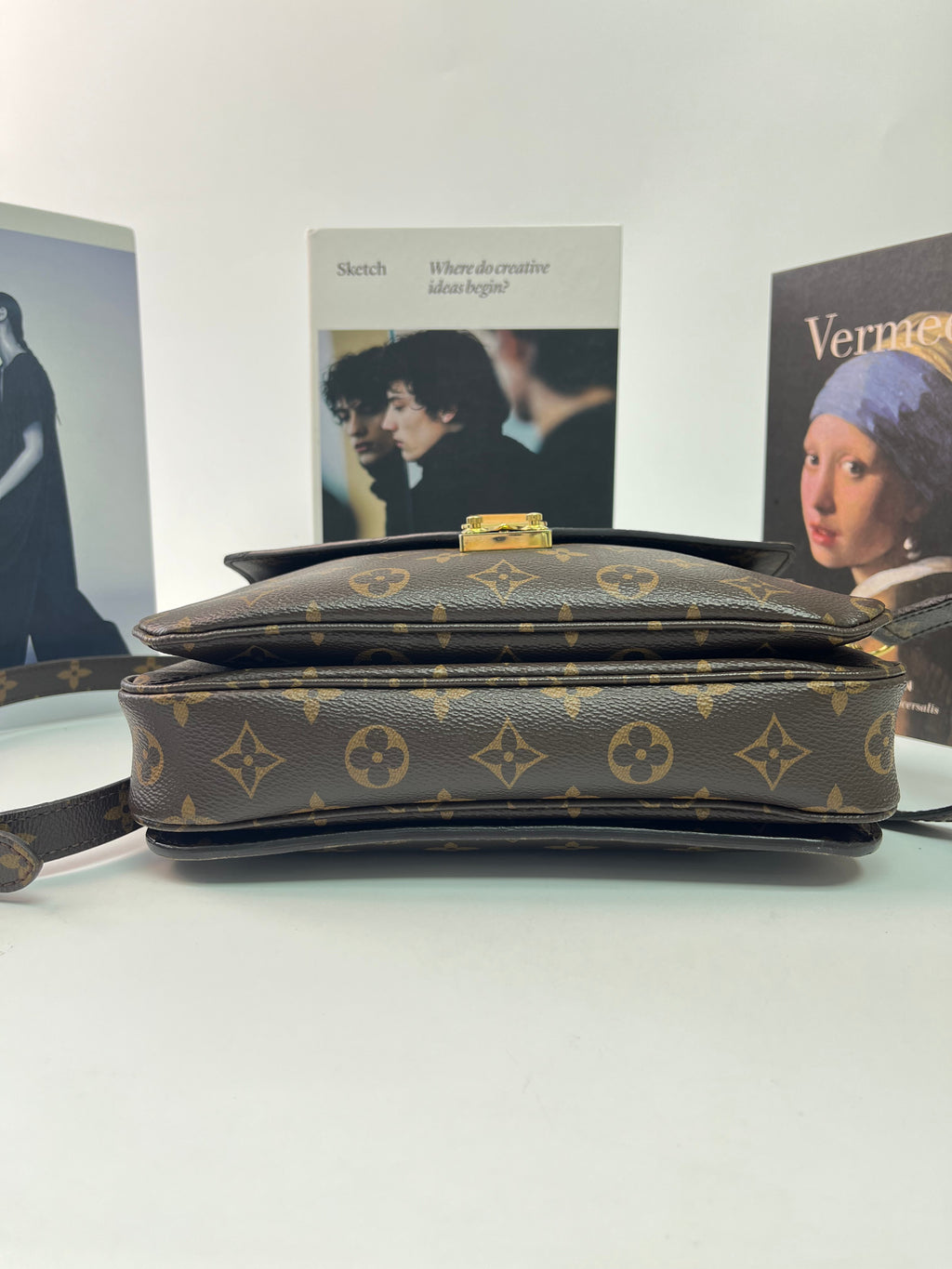 Louis Vuitton Pochette Métis Monogram