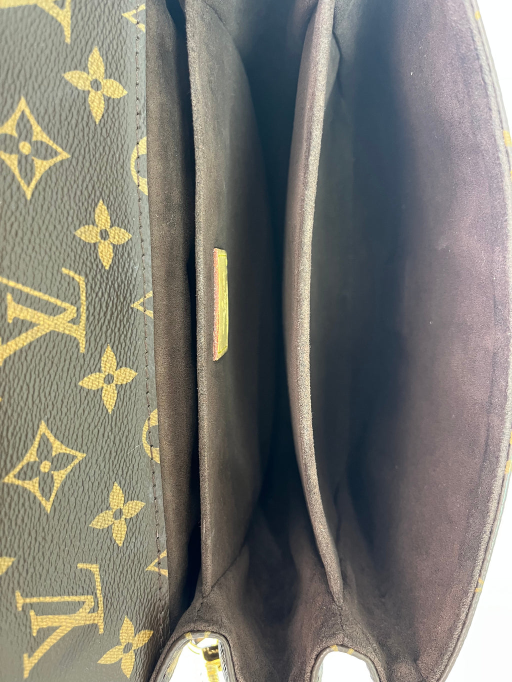 Louis Vuitton Pochette Métis Monogram