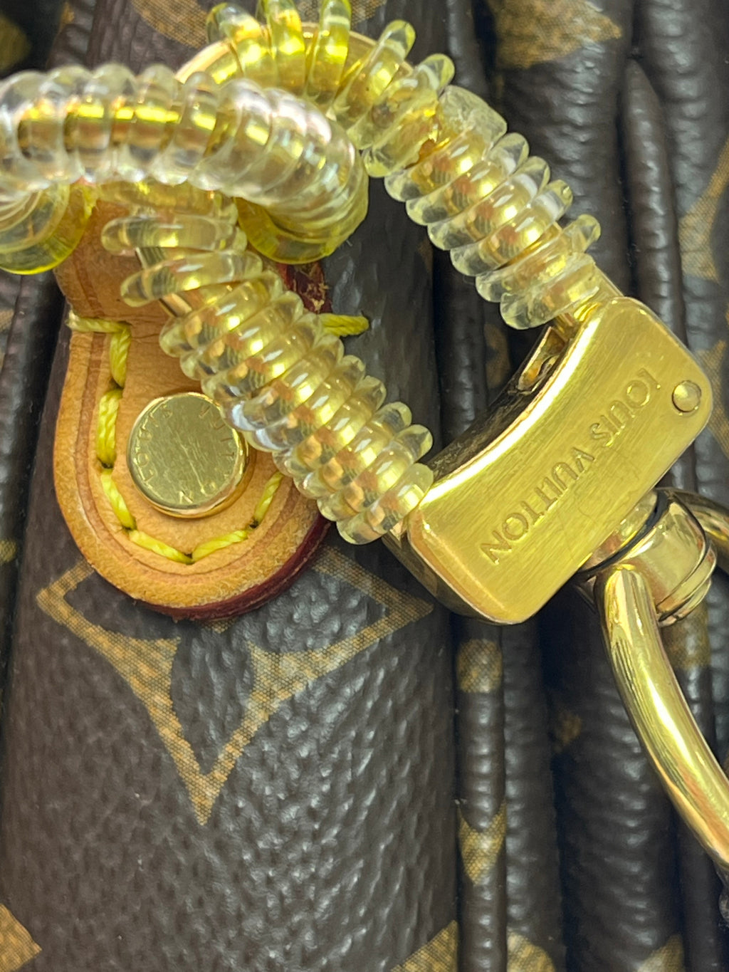 Louis Vuitton Pochette Métis Monogram