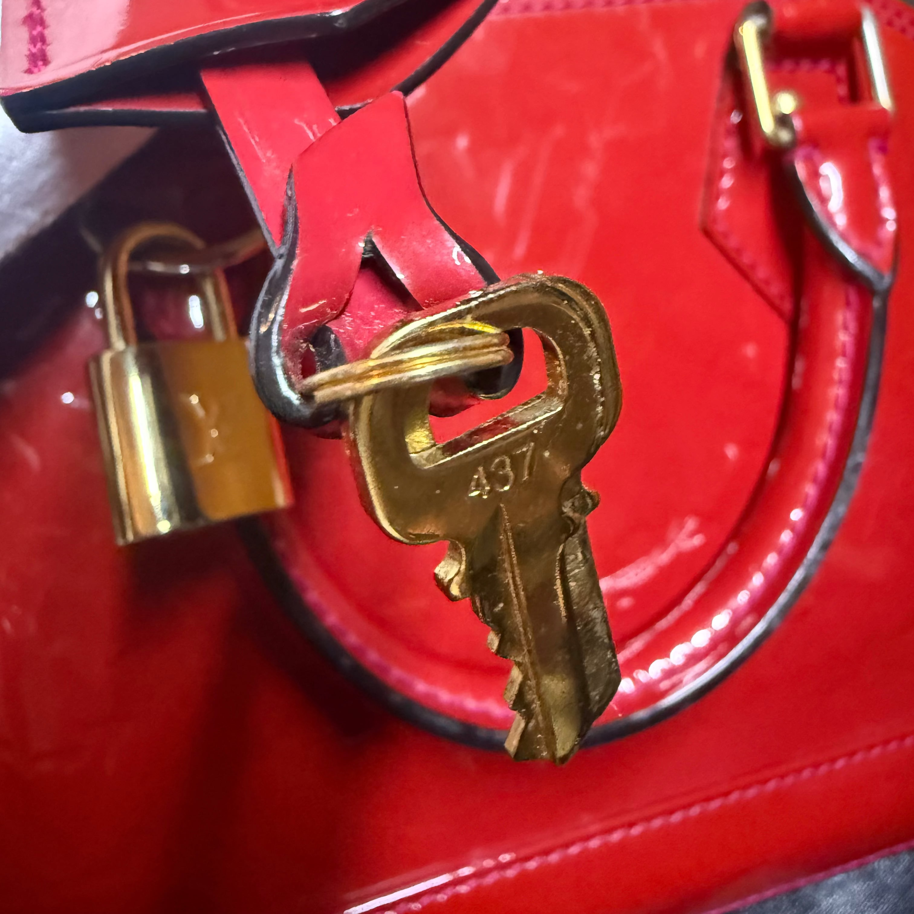Louis Vuitton Alma