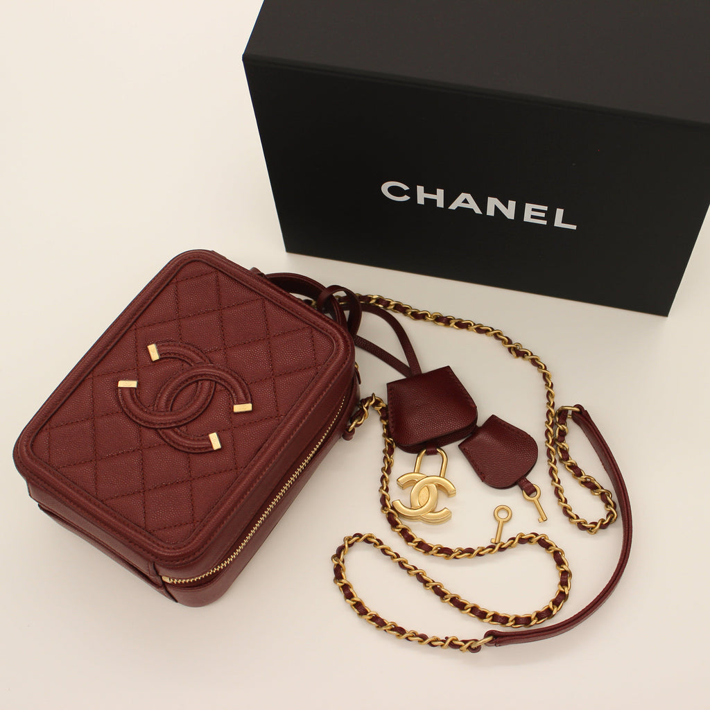 Chanel Filigree Case Caviar Leather Burgundy