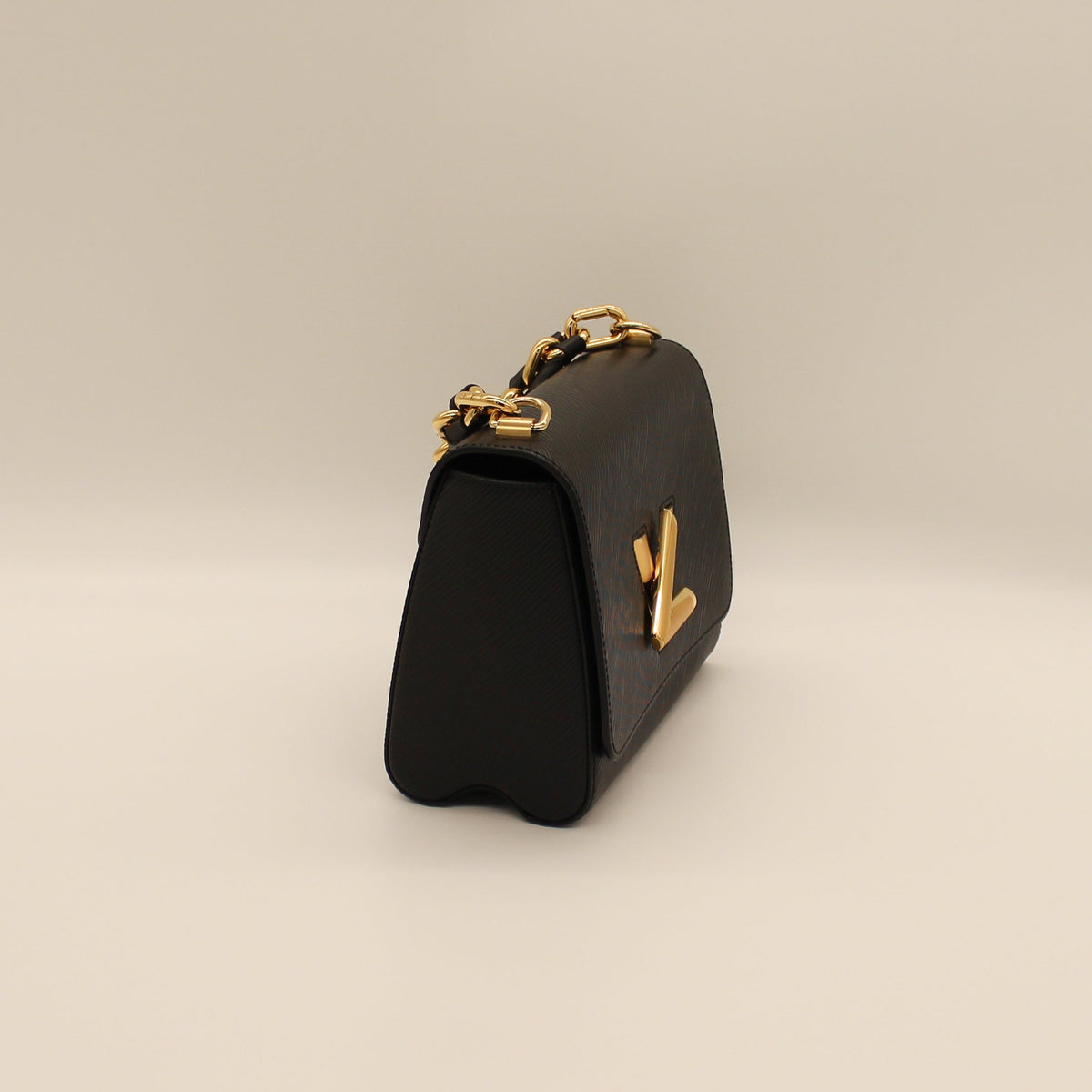 Louis Vuitton Twist MM Black Epi Leather w/ Gold Hardware