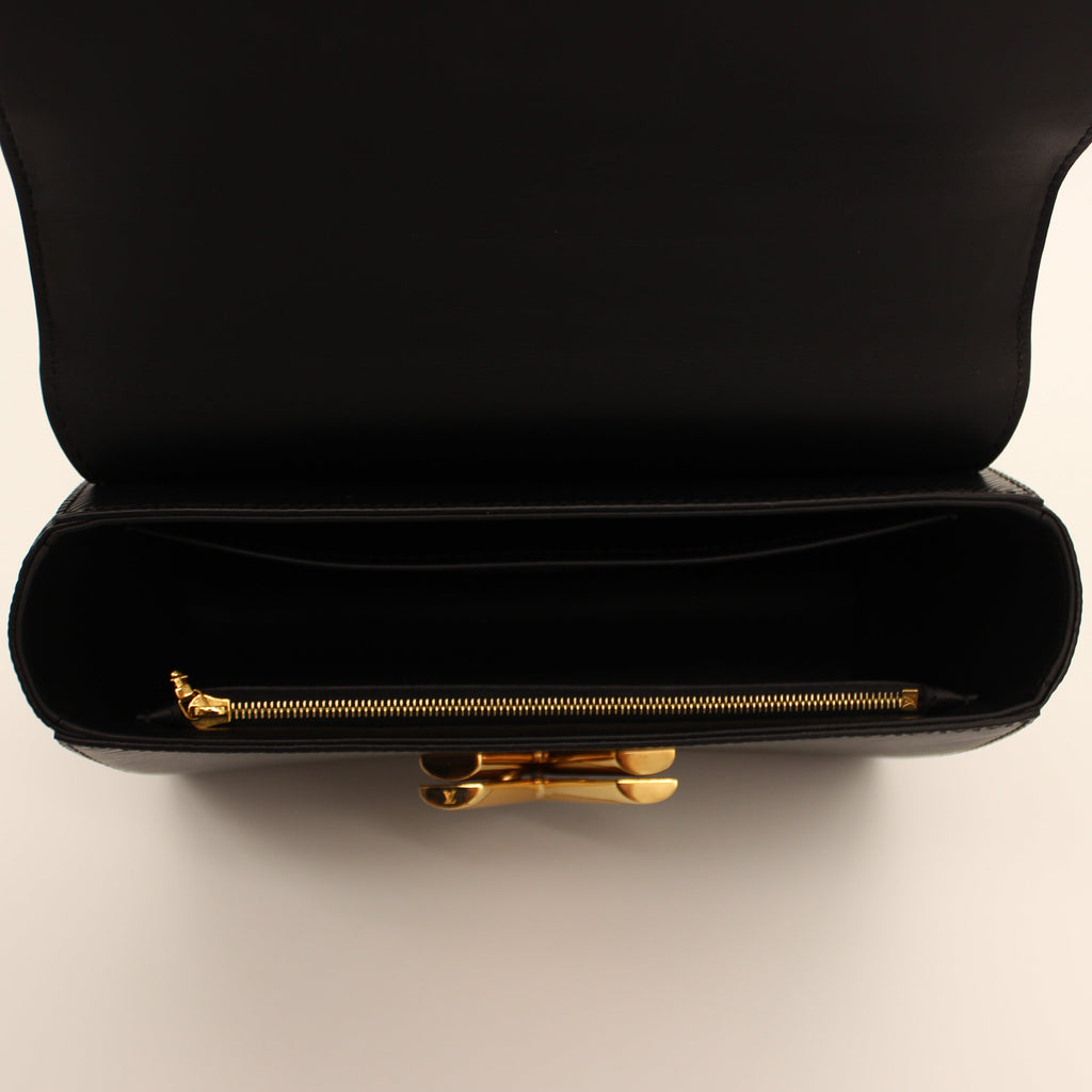Louis Vuitton Twist MM Black Epi Leather w/ Gold Hardware