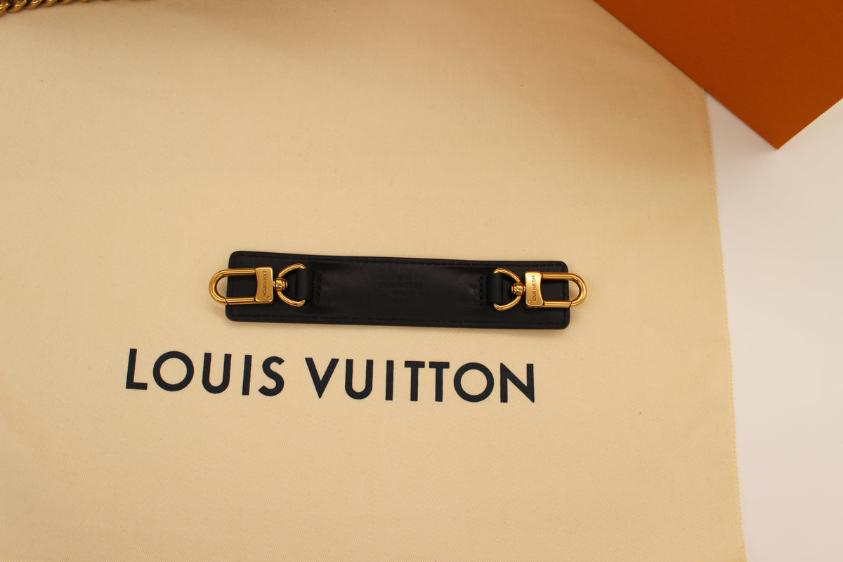 Louis Vuitton New Wave Chain Bag